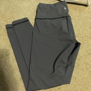 Lululemon wunder under Leggings size 10